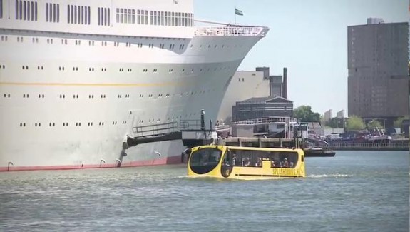 Bus amphibie à Rotterdam