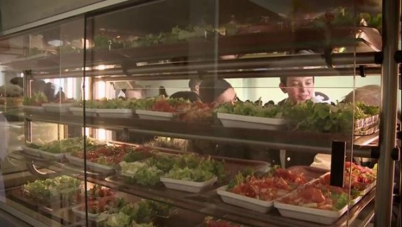 Cantine, les élèves chassent le gaspillage