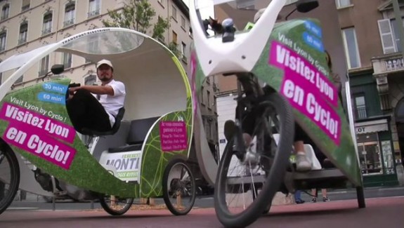 Mon cyclo-taxi roule à l’electrique